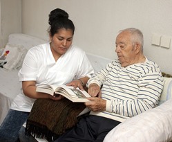 medical assistant with Duarte CA nursing home patient